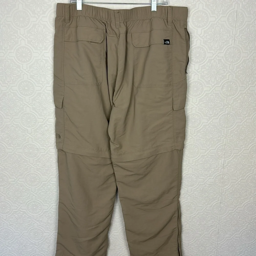 North Face Convertible Zip Off Shorts Pants Tan Cream Hiking XL‎ Trail Nature